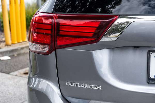 2018 Mitsubishi Outlander LS ZL