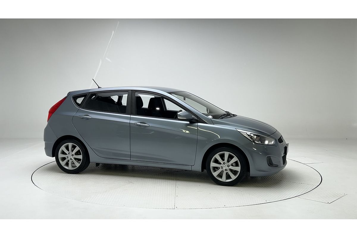 2017 Hyundai Accent Sport RB6