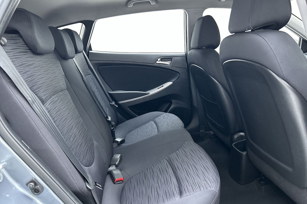 2017 Hyundai Accent Sport RB6