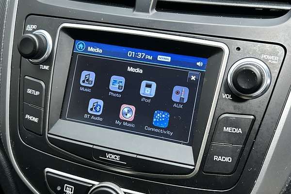 2017 Hyundai Accent Sport RB6