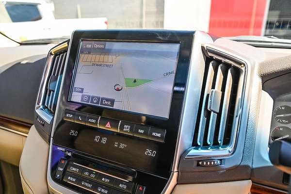 2016 Toyota Landcruiser Sahara VDJ200R