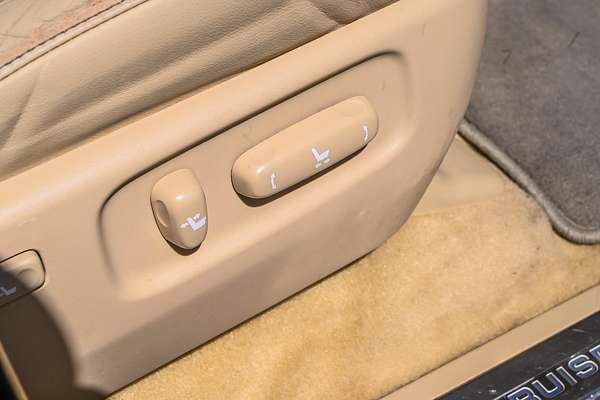 2016 Toyota Landcruiser Sahara VDJ200R