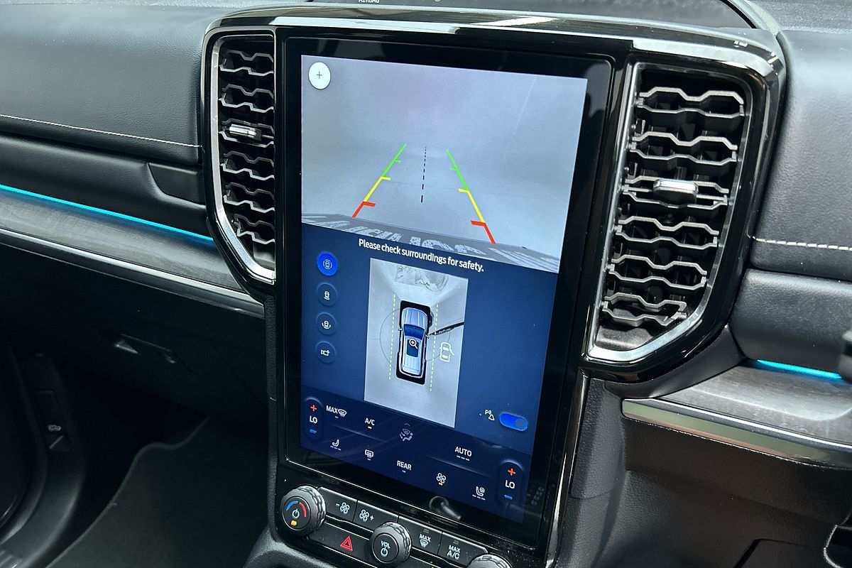 2024 Ford Everest Platinum 3.0L