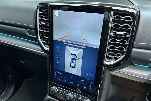 2024 Ford Everest Platinum 3.0L