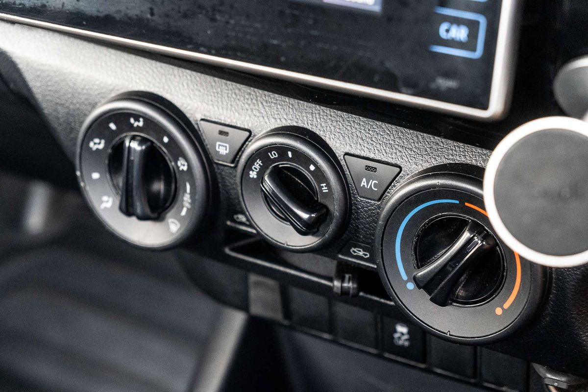 2020 Toyota Hilux Workmate TGN121R Rear Wheel Drive