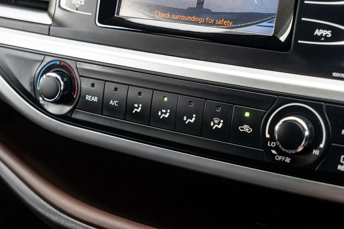 2015 Toyota Kluger GX GSU55R