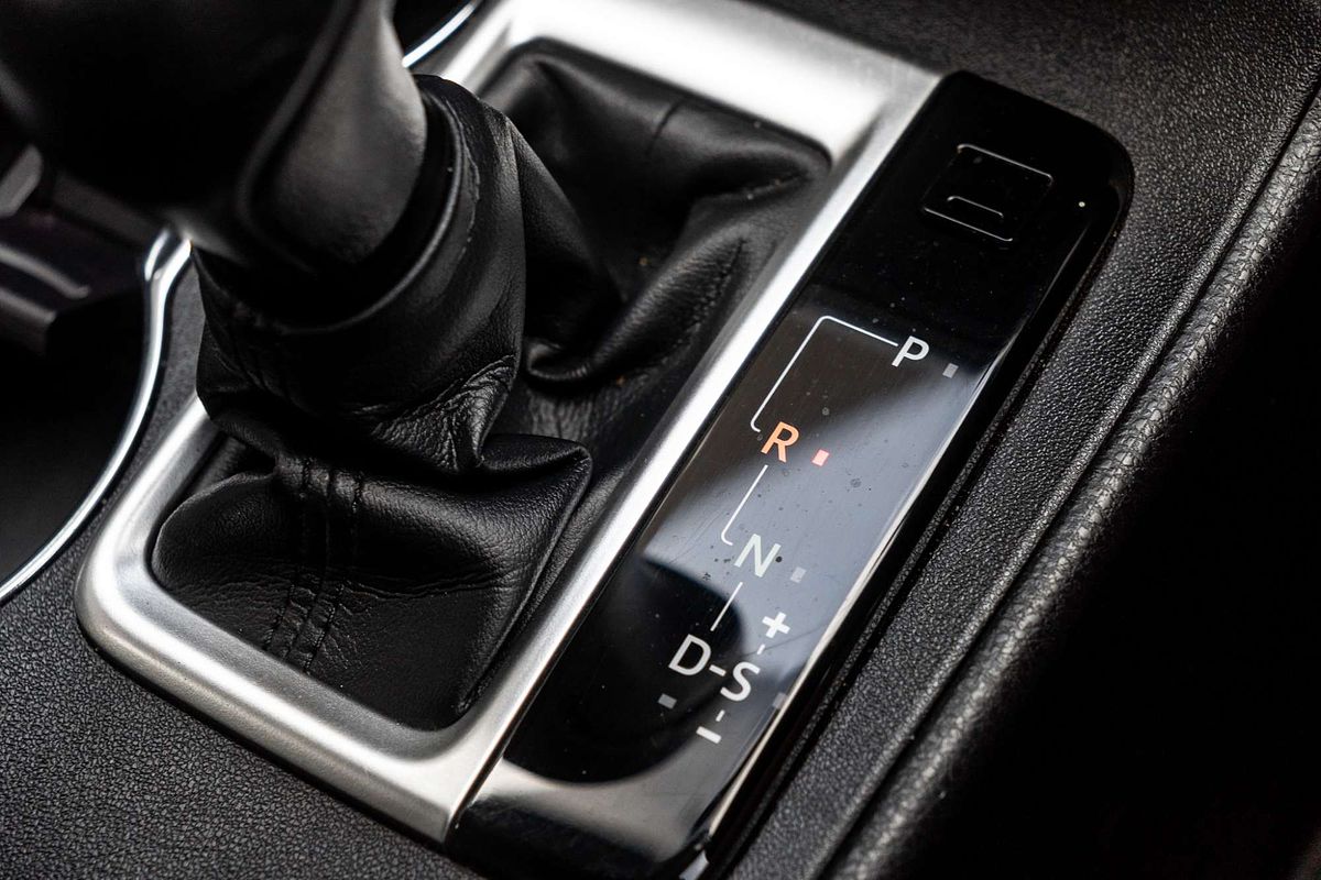 2015 Toyota Kluger GX GSU55R