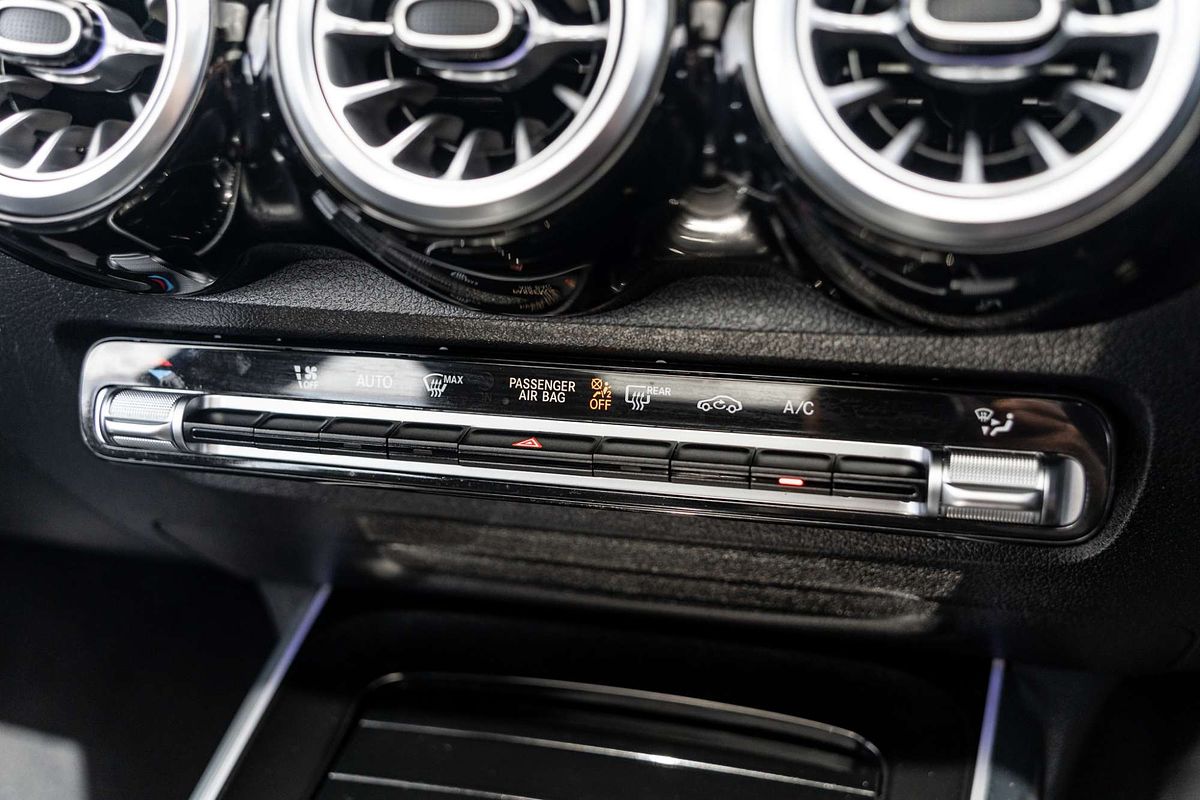 2022 Mercedes-Benz GLB-Class GLB200 X247