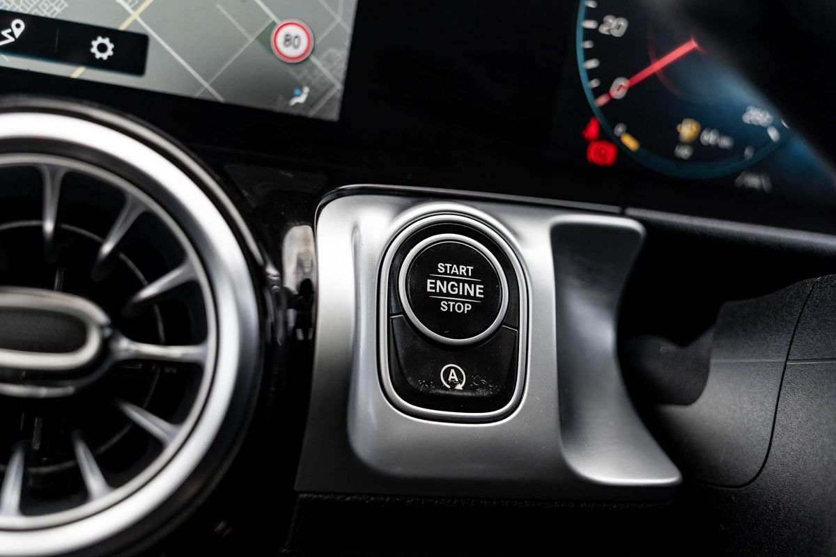 2022 Mercedes-Benz GLB-Class GLB200 X247