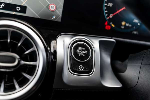 2022 Mercedes-Benz GLB-Class GLB200 X247