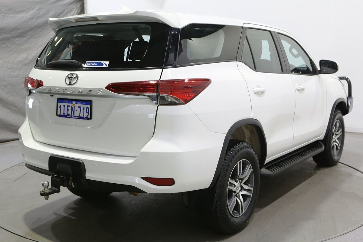 2018 Toyota Fortuner GX GUN156R