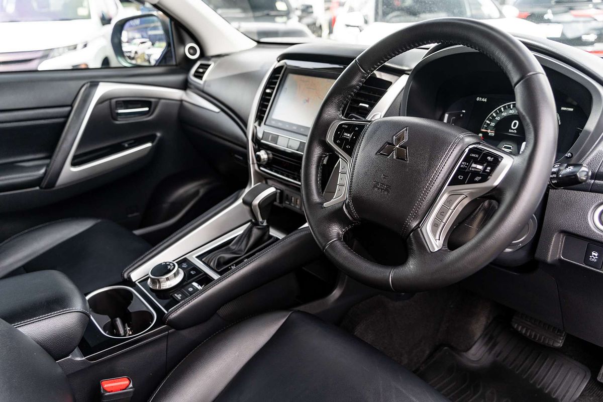 2023 Mitsubishi Pajero Sport Exceed QF