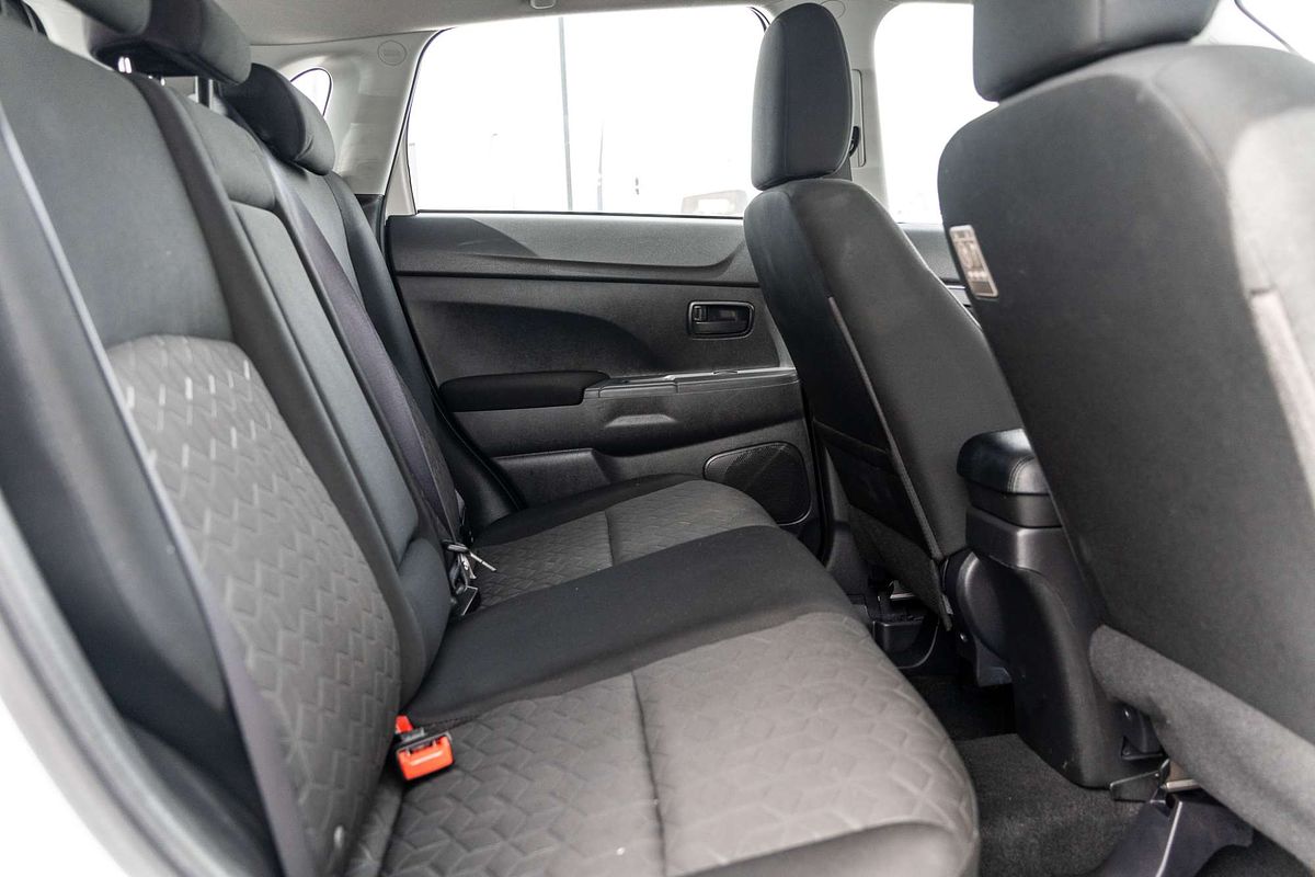 2019 Mitsubishi ASX ES XC