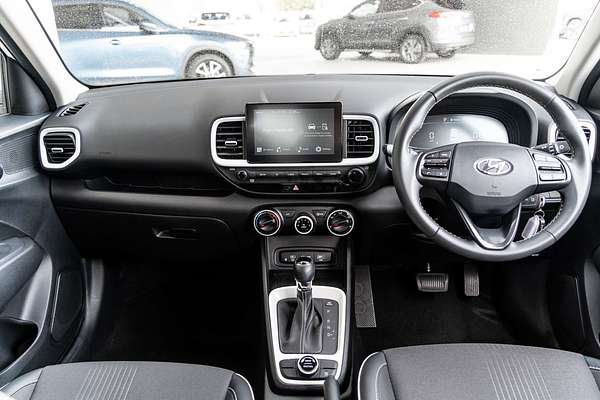 2024 Hyundai Venue Active QX.V5