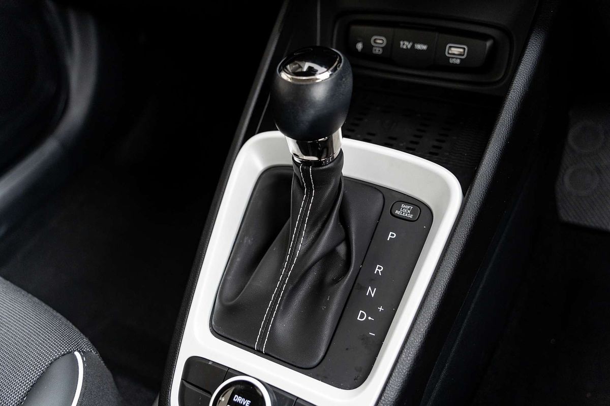 2024 Hyundai Venue Active QX.V5