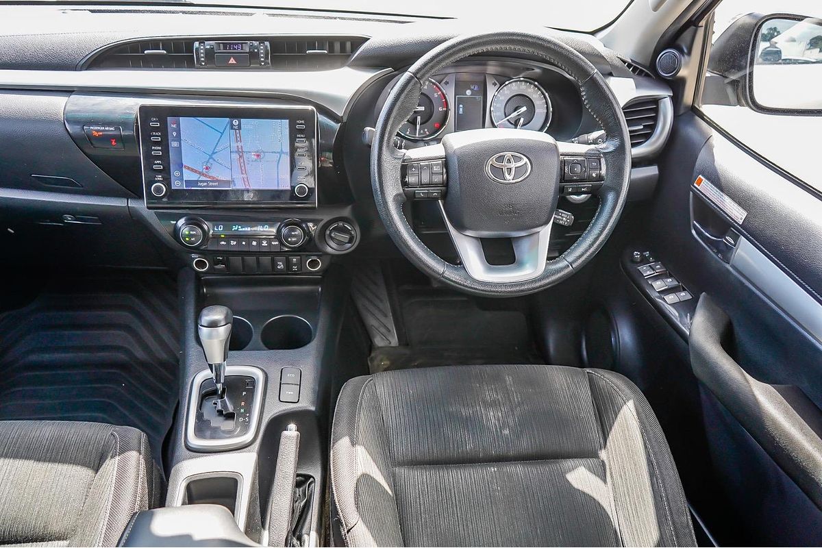2022 Toyota Hilux SR5 GUN126R 4X4