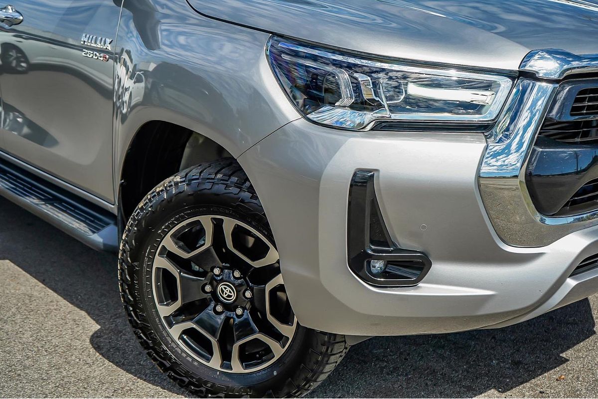2022 Toyota Hilux SR5 GUN126R 4X4