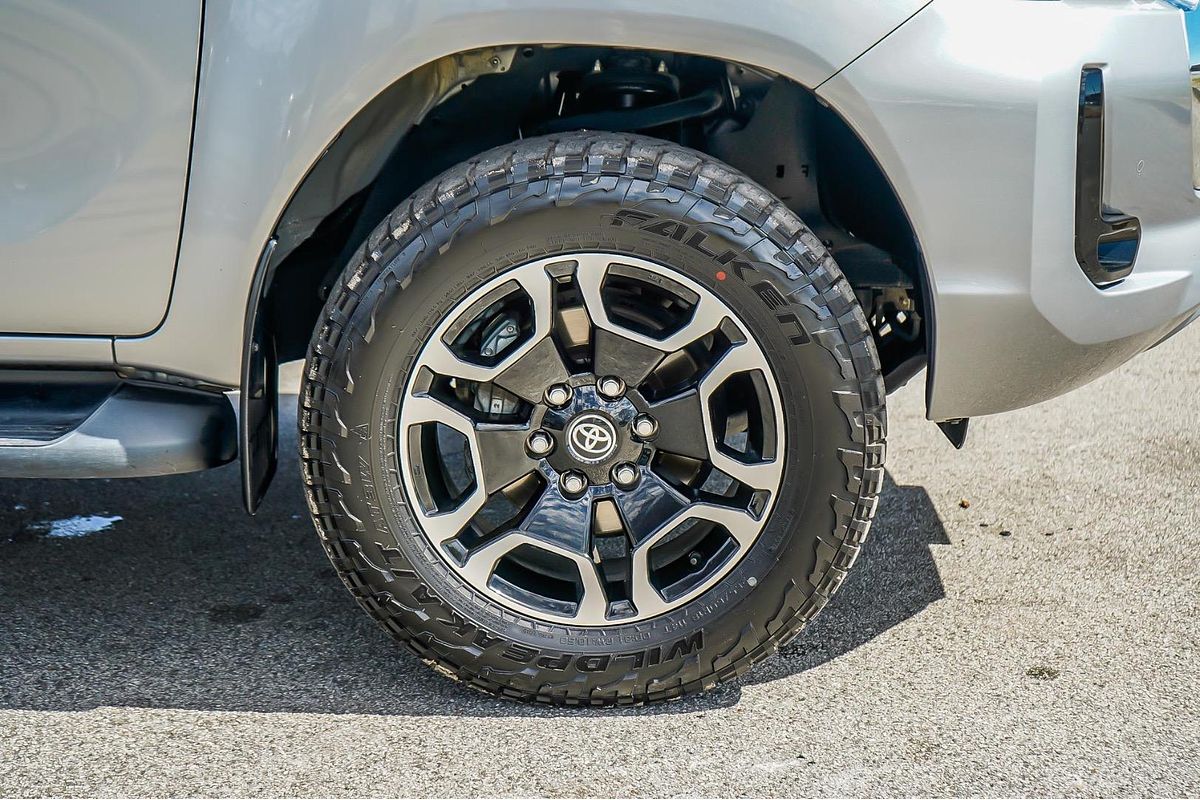 2022 Toyota Hilux SR5 GUN126R 4X4