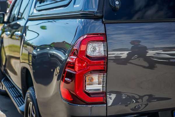 2020 Toyota Hilux SR5 GUN126R 4X4