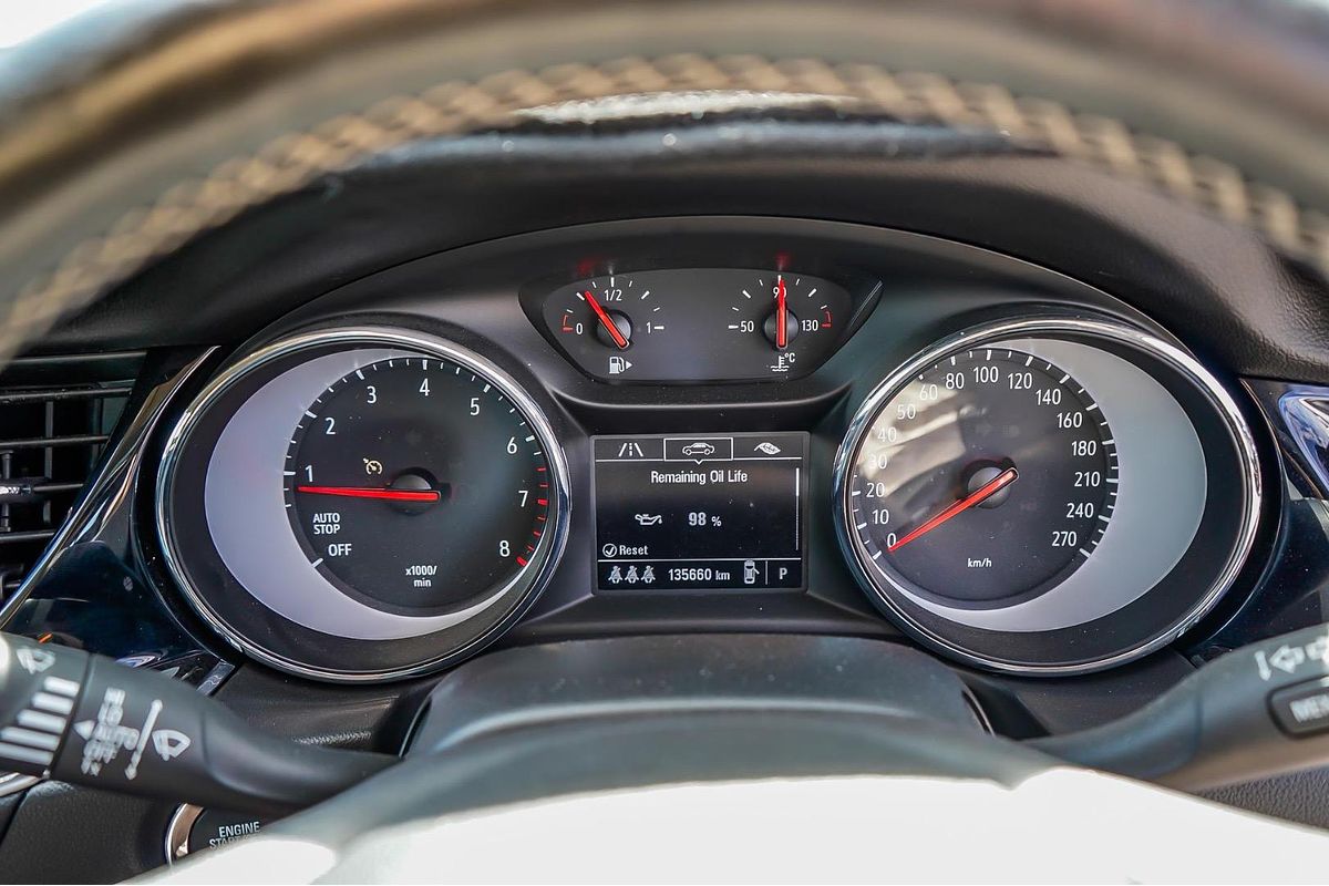 2018 Holden Commodore RS ZB