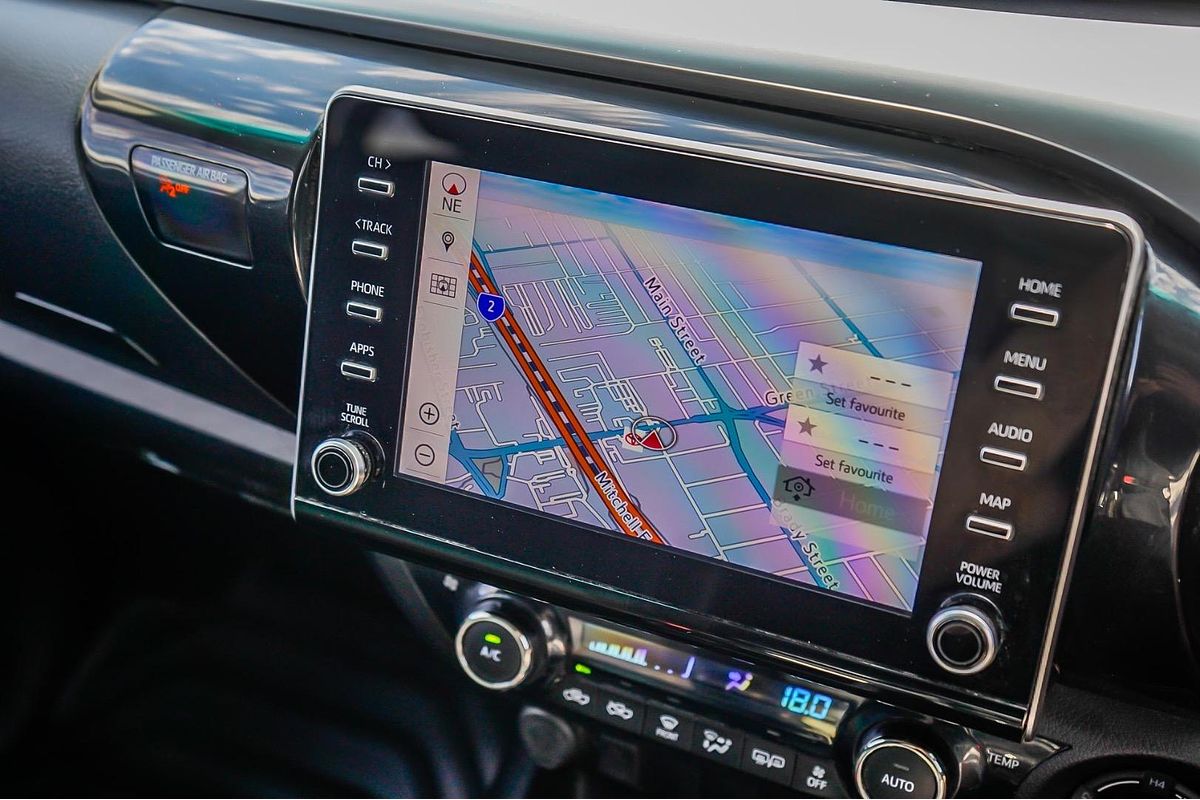 2020 Toyota Hilux SR5 GUN126R 4X4