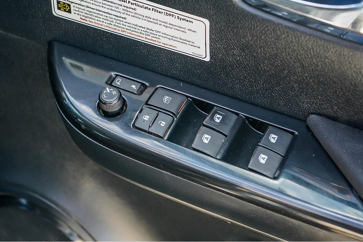 2020 Toyota Hilux SR5 GUN126R 4X4