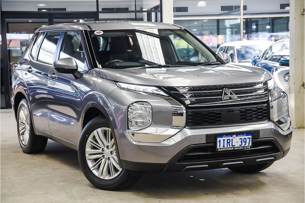 2022 Mitsubishi Outlander ES ZM