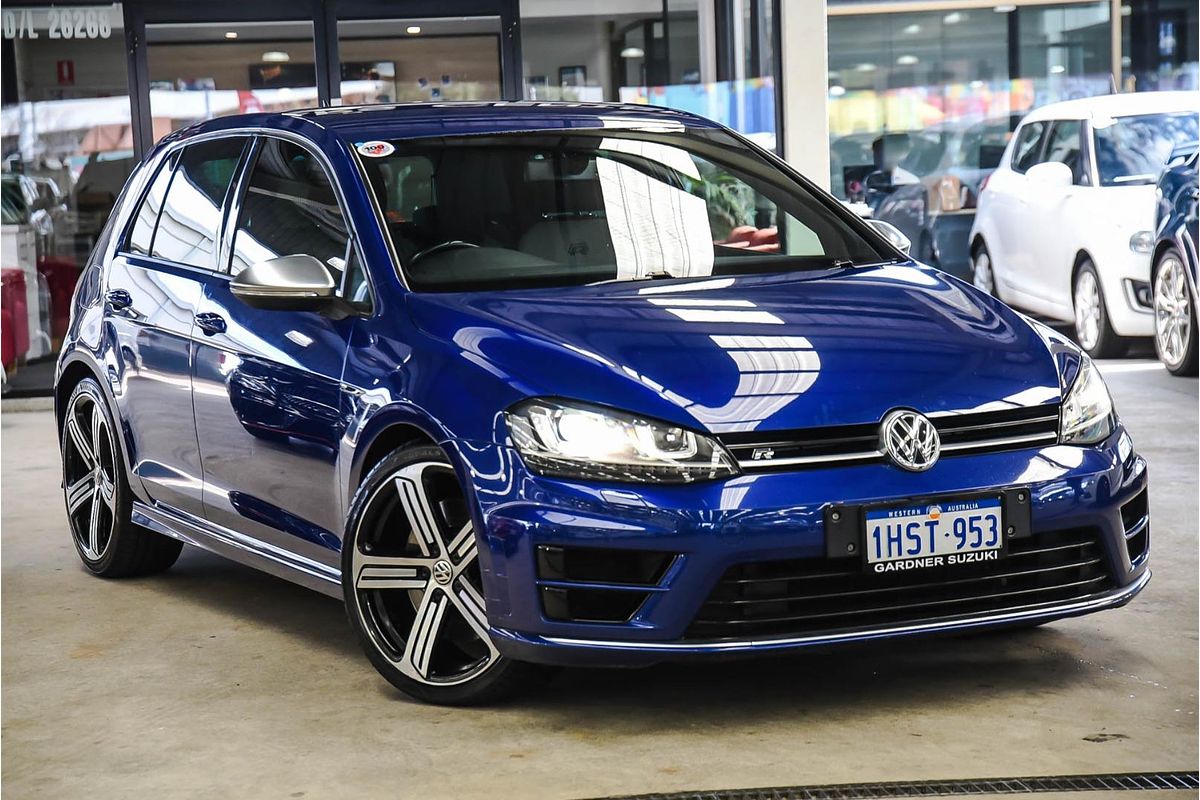 2015 Volkswagen Golf R 7