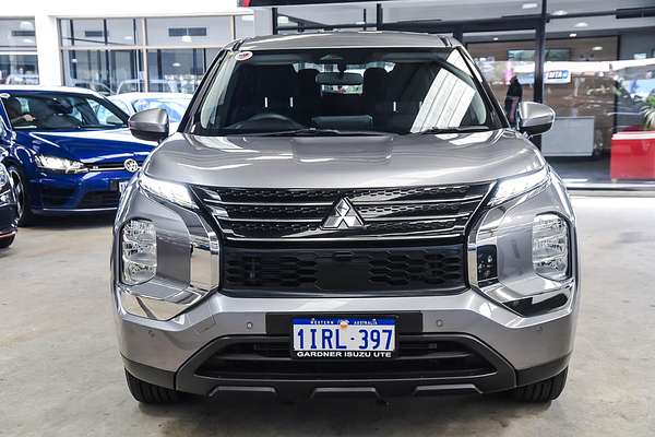2022 Mitsubishi Outlander ES ZM