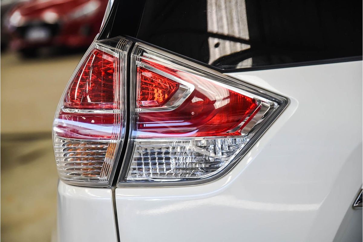 2014 Nissan X-TRAIL ST-L T32