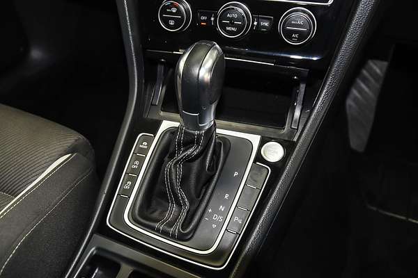 2015 Volkswagen Golf R 7