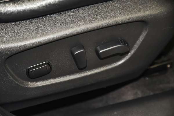 2014 Nissan X-TRAIL ST-L T32