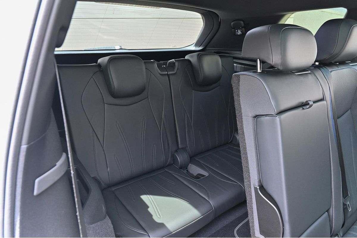 2025 Volkswagen Tayron 195TSI R-Line R4