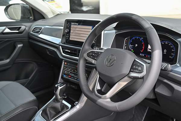 2025 Volkswagen T-Roc 110TSI Style D11