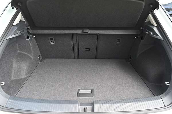 2025 Volkswagen T-Roc 110TSI Style D11