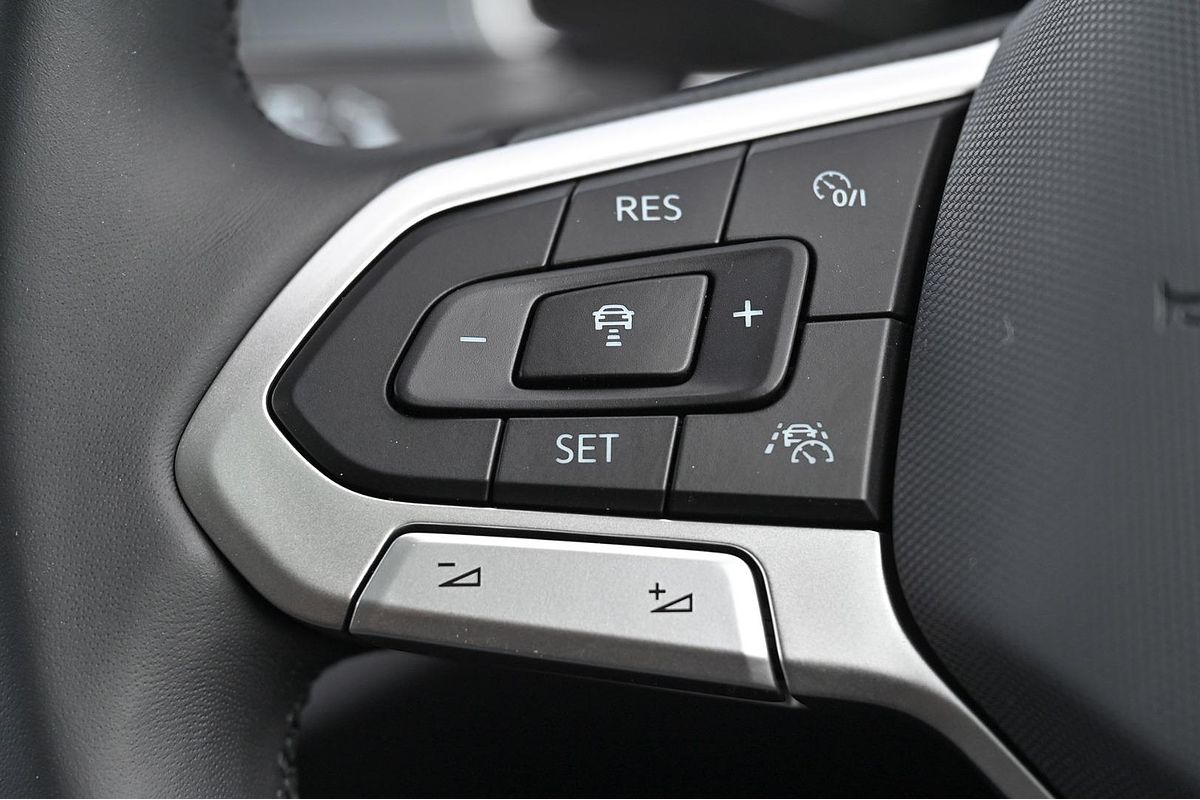 2025 Volkswagen T-Roc 110TSI Style D11