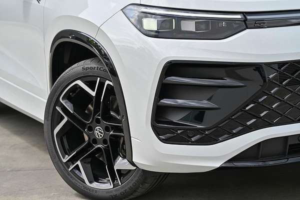 2025 Volkswagen Tayron 195TSI R-Line R4