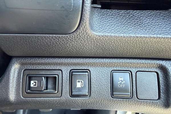 2019 Nissan Navara RX D23 Series 4 Rear Wheel Drive