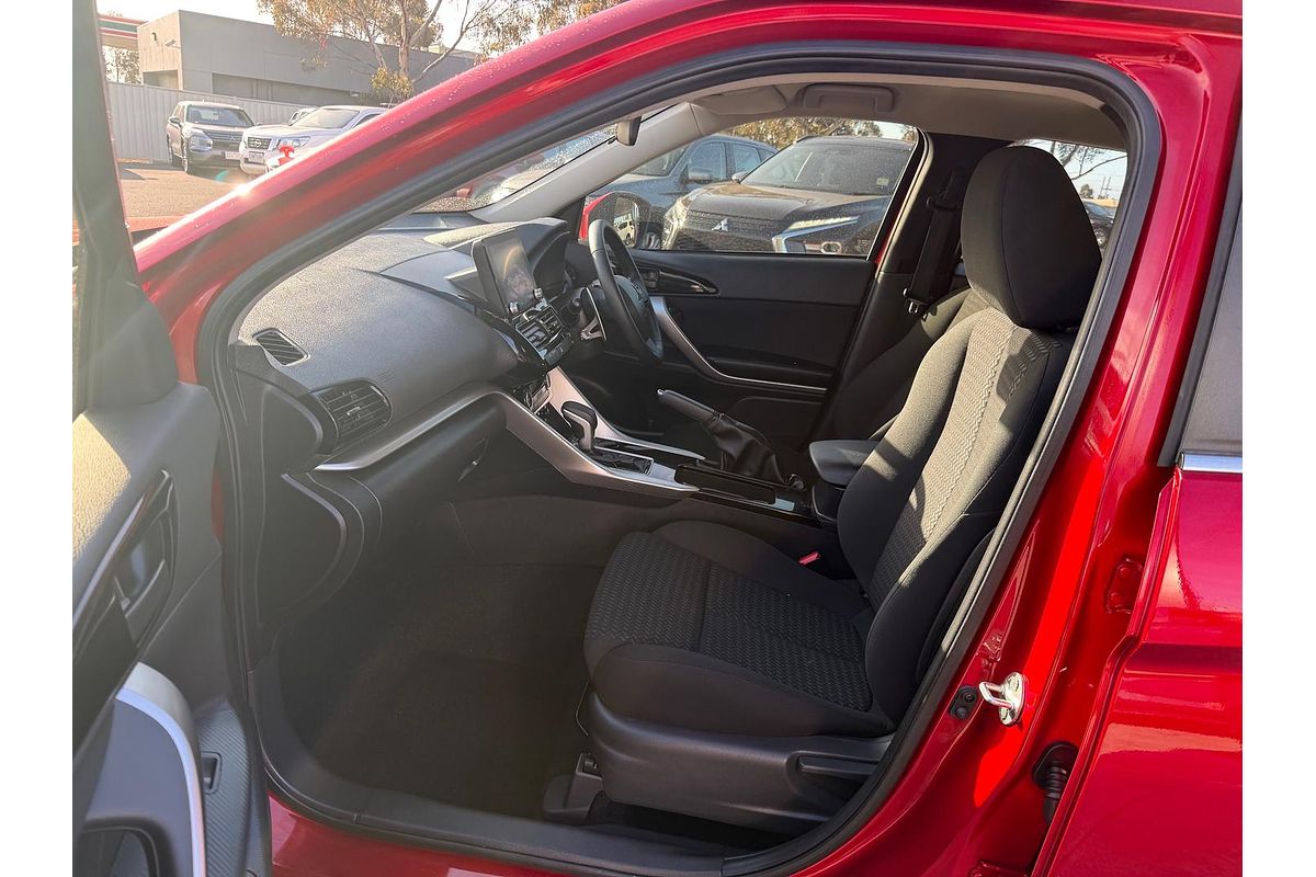 2021 Mitsubishi Eclipse Cross ES YB