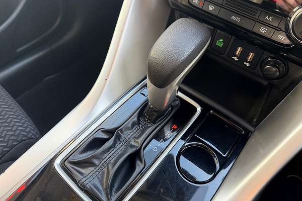 2021 Mitsubishi Eclipse Cross ES YB