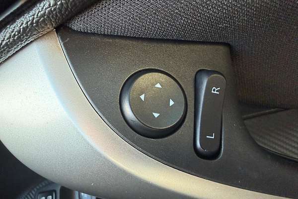 2021 Mitsubishi Eclipse Cross ES YB