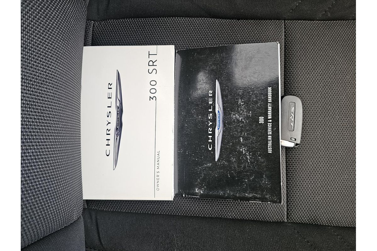 2021 Chrysler 300 SRT Core LX