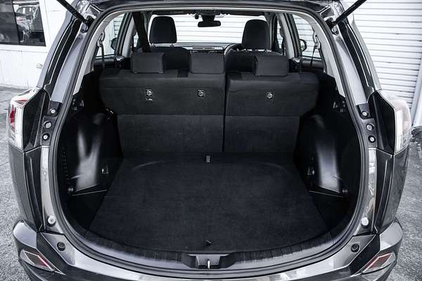 2018 Toyota RAV4 GX ASA44R