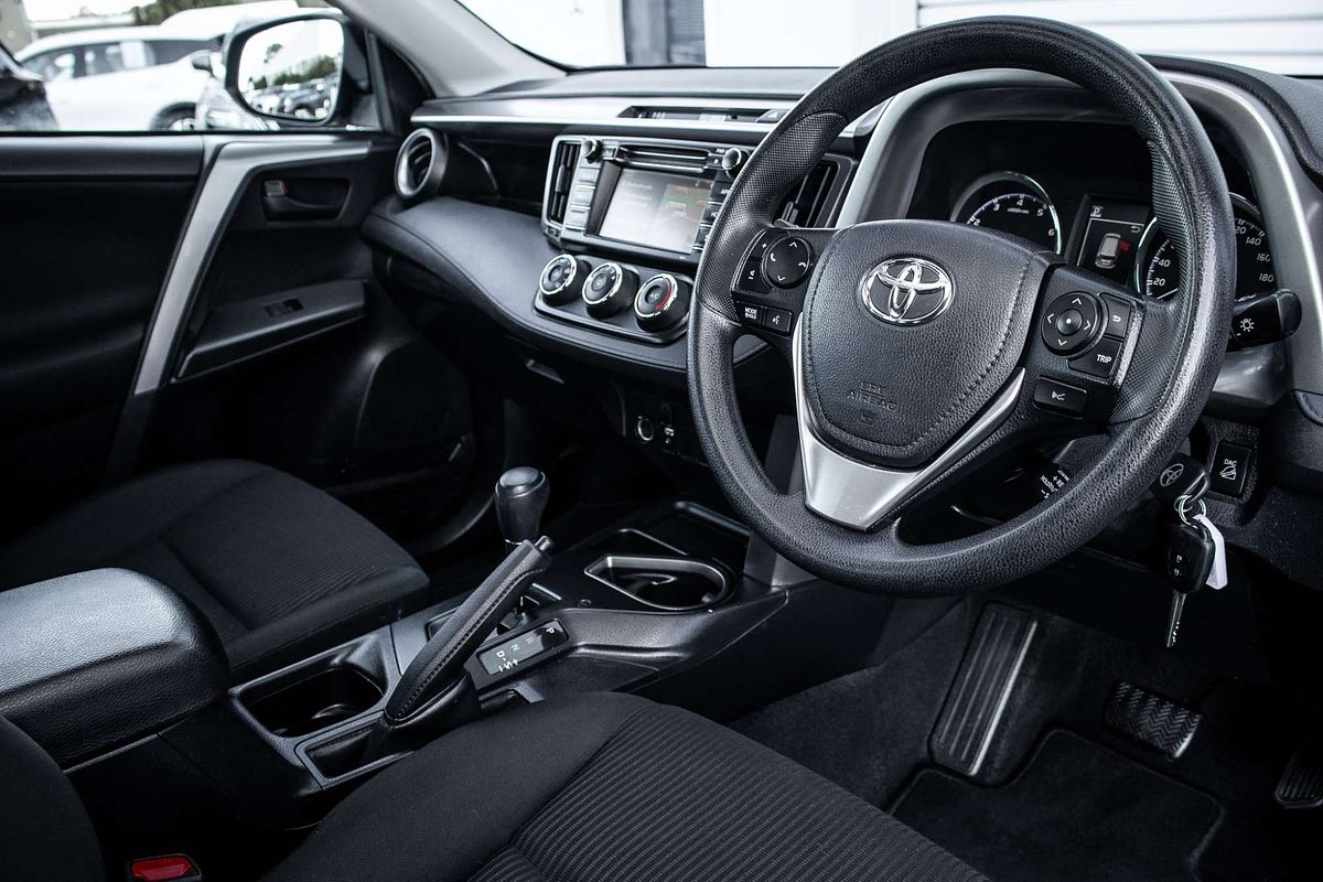 2018 Toyota RAV4 GX ASA44R