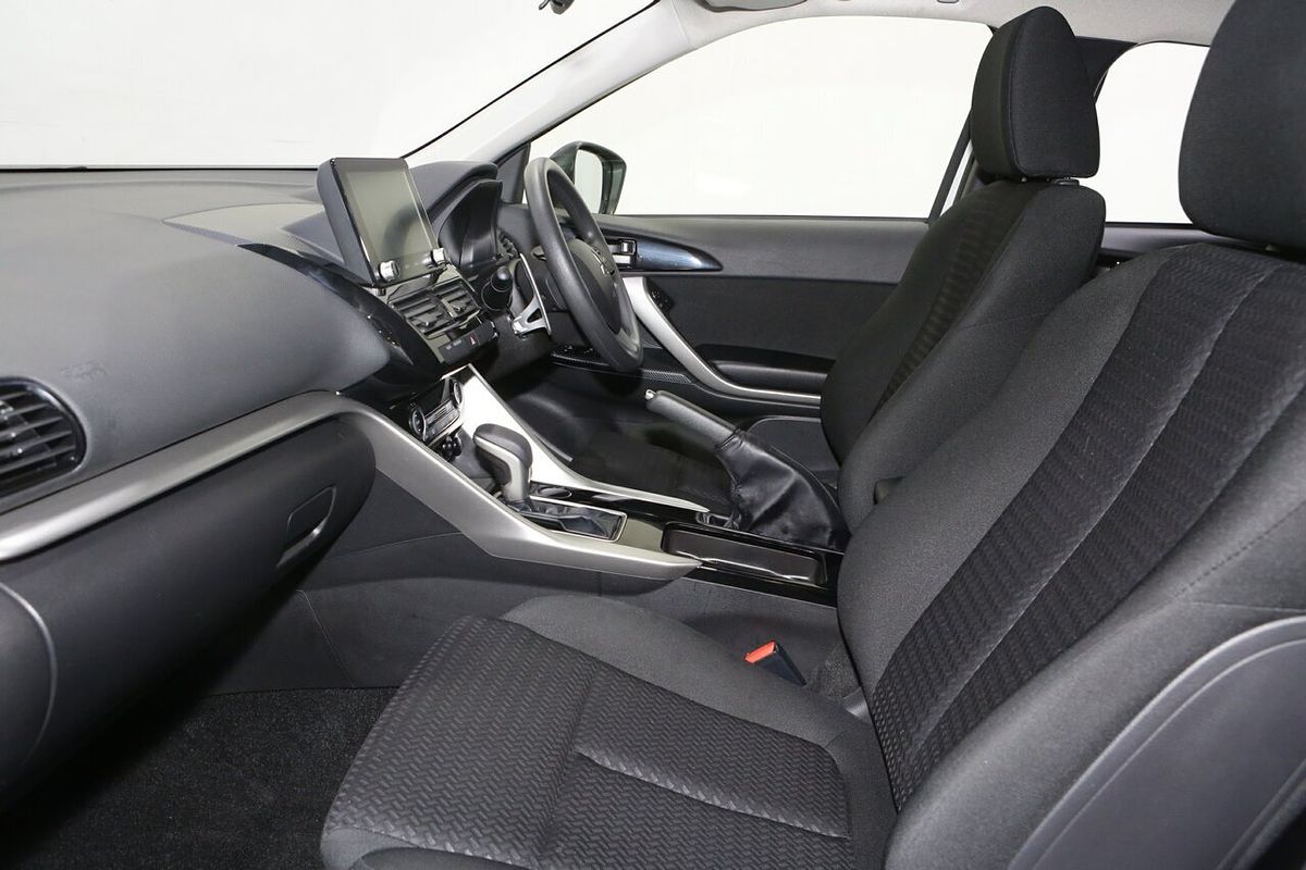 2024 Mitsubishi Eclipse Cross ES YB