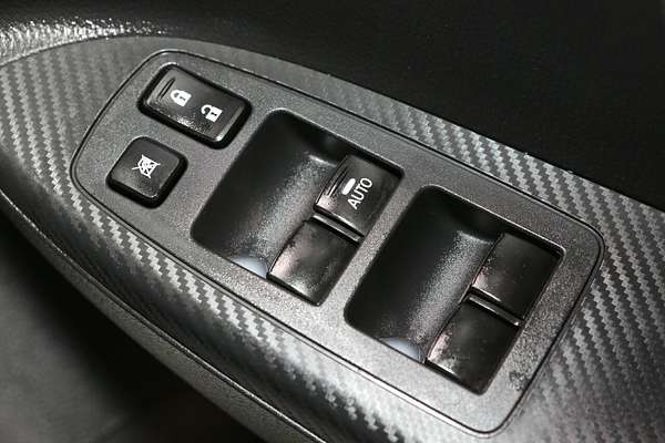 2024 Mitsubishi Eclipse Cross ES YB