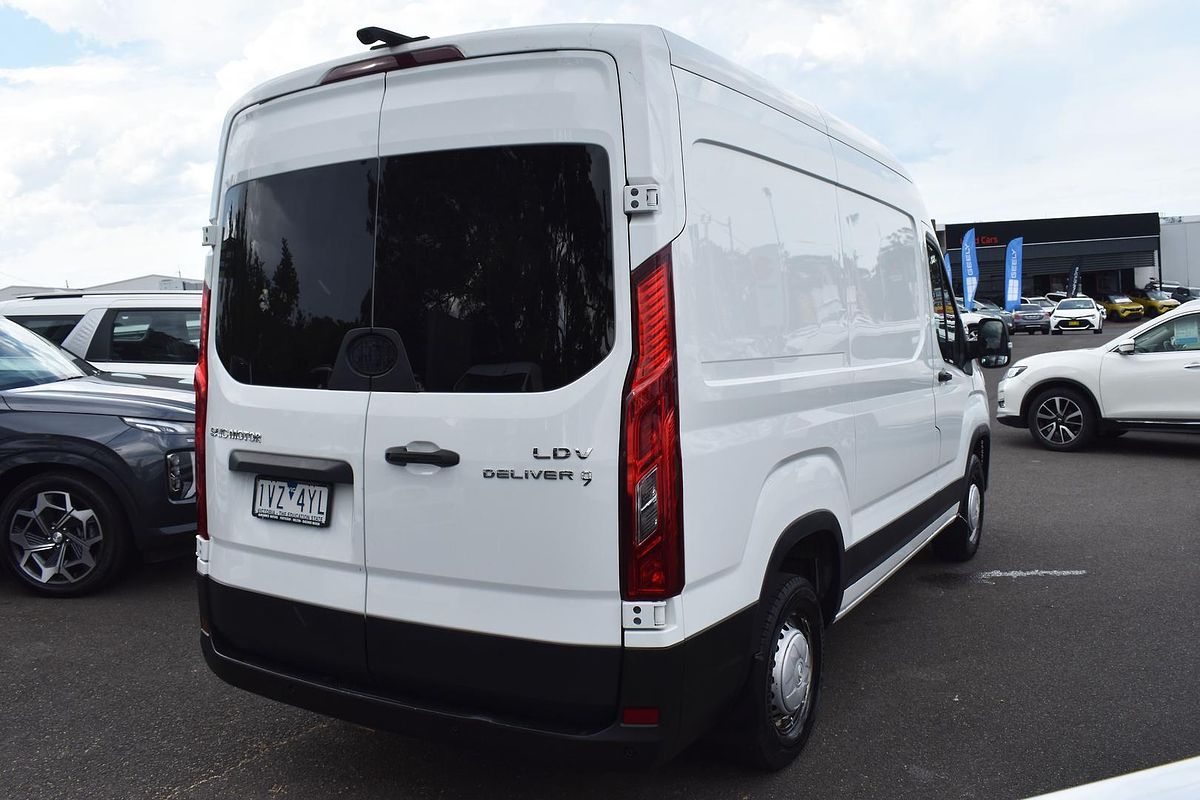 2022 LDV Deliver 9 LWB Mid Roof