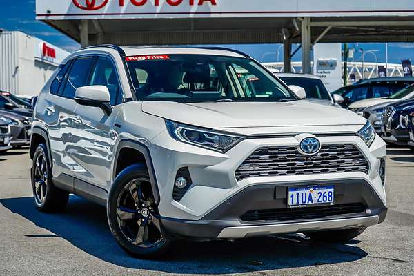 2020 Toyota RAV4 Cruiser AXAH54R