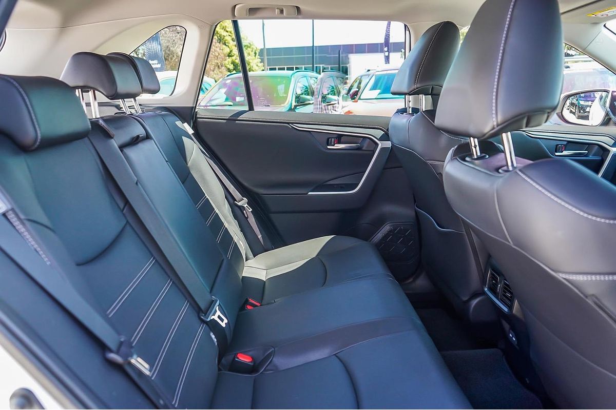 2024 Toyota RAV4 Cruiser AXAH52R