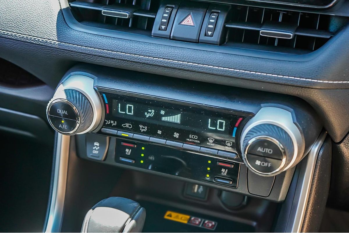 2024 Toyota RAV4 Cruiser AXAH52R